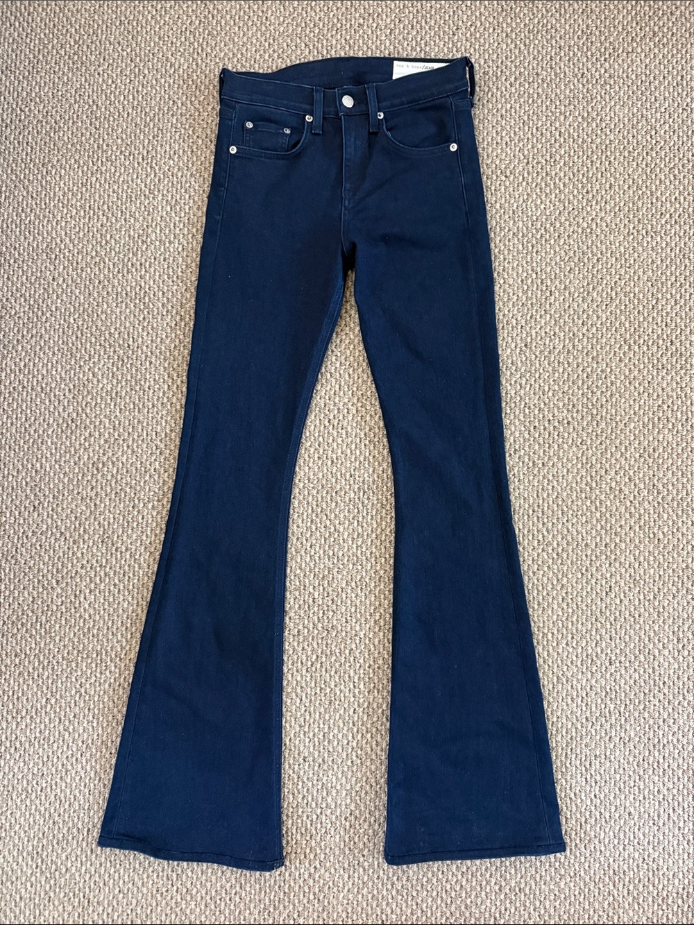 Rag & Bone Beckett 10 Inch Bell Size 25 Women’s Jeans